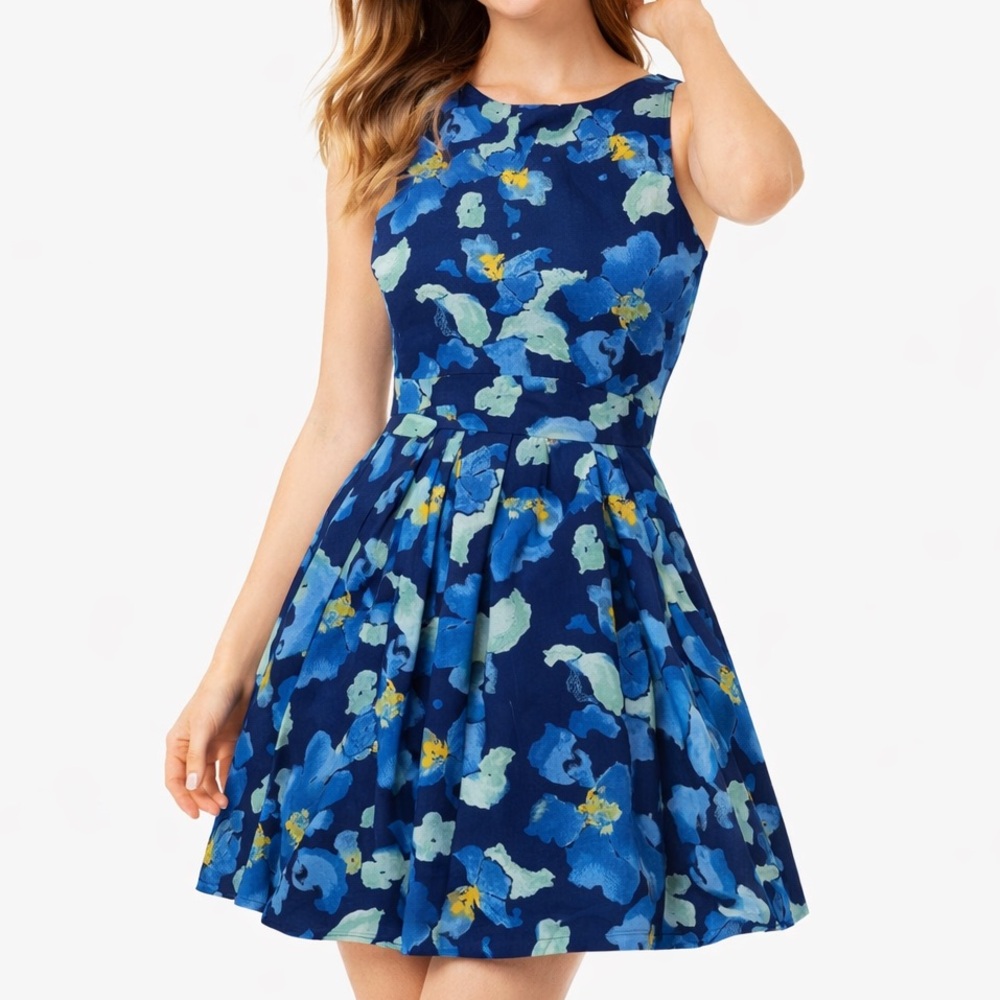 Charming Charlie Blue Floral Fit & Flare Mini Dress Size M